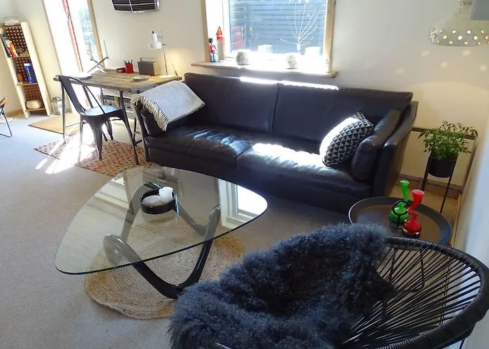 Fin Med Lukket Have Apartment